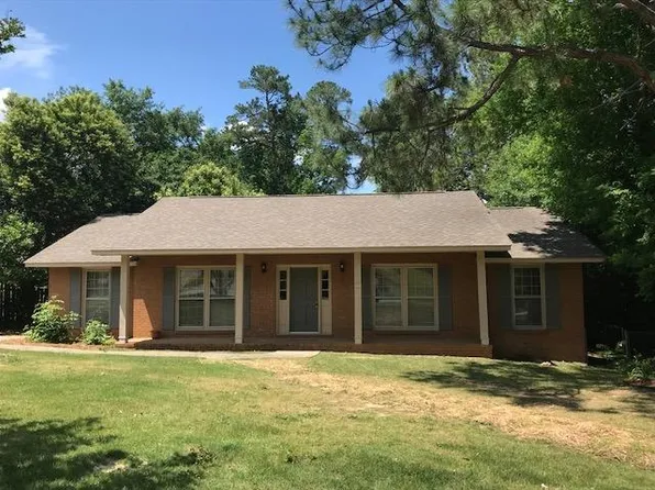 1915 Coventry Dr, Columbus, GA 31904