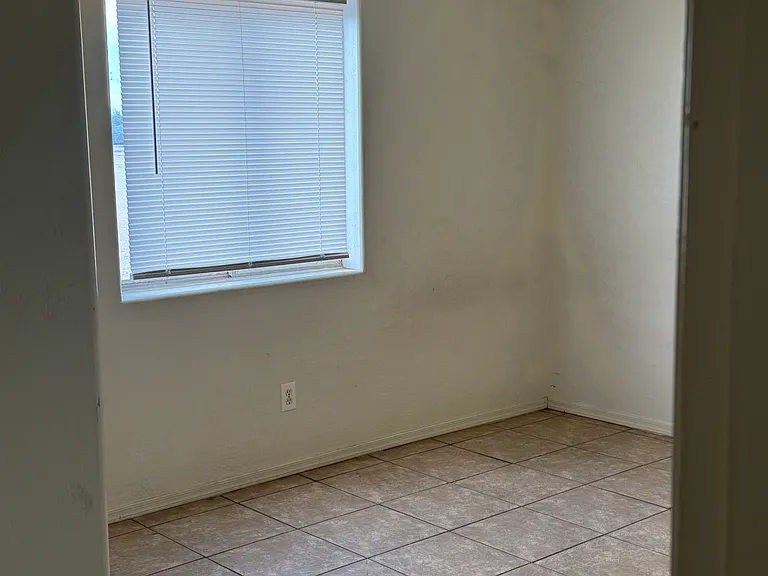 4120 N Montezuma Dr #B — Photo 22