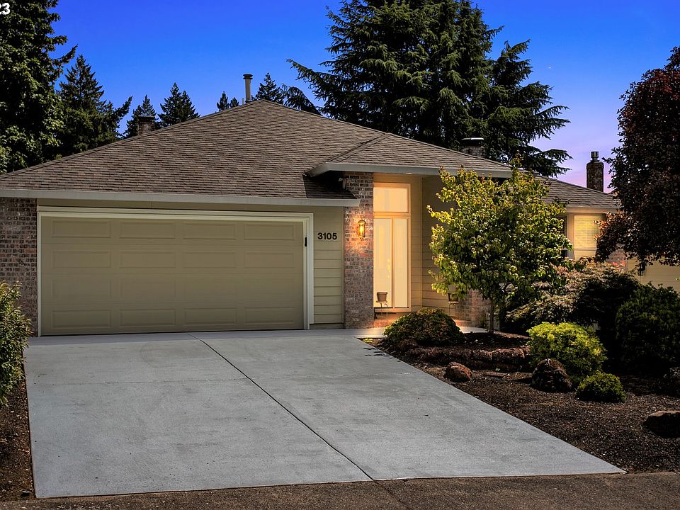 1st image of 3105 SE Spyglass Dr