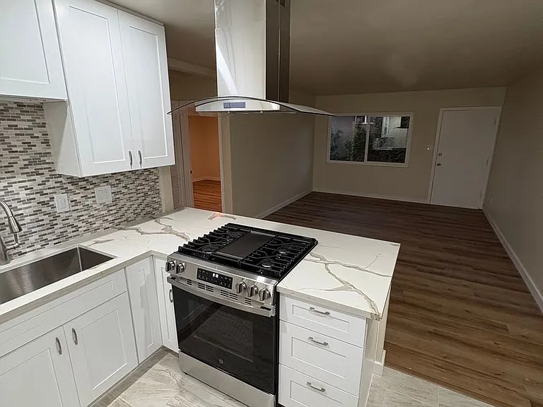 4445 College Ave #51 — Photo 2
