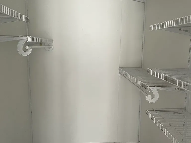 259 E Bay St #4A — Photo 7