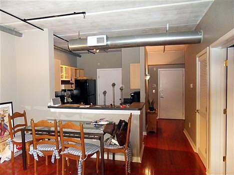 4th image of 800 Peachtree St NE APT 1102