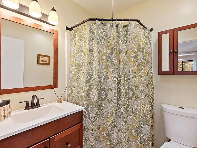 525 Las Palmas Dr — Photo 26