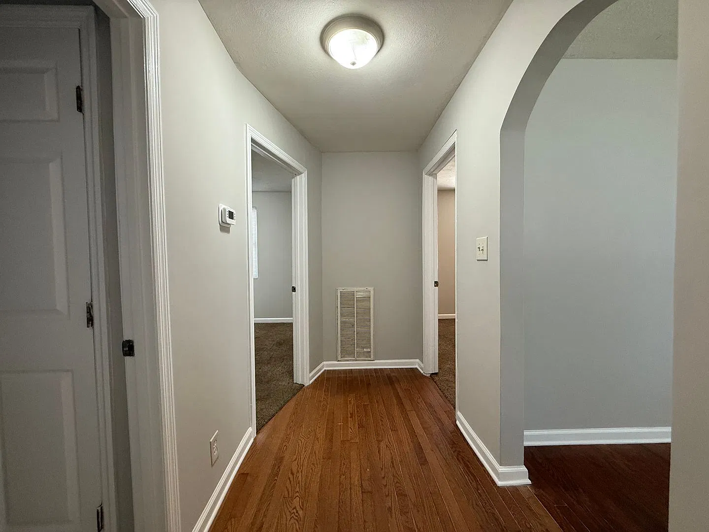 East Nashville / Inglewood 3 Bedroom / 1 Bath and Pets Ok! — Photo 4