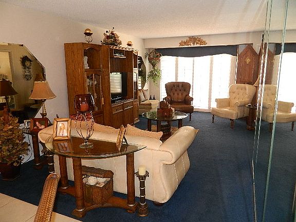 3rd image of 4505 S Ocean Blvd APT 201