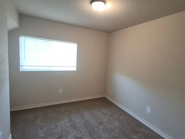 6618 Arancione Ave #101 — Photo 19