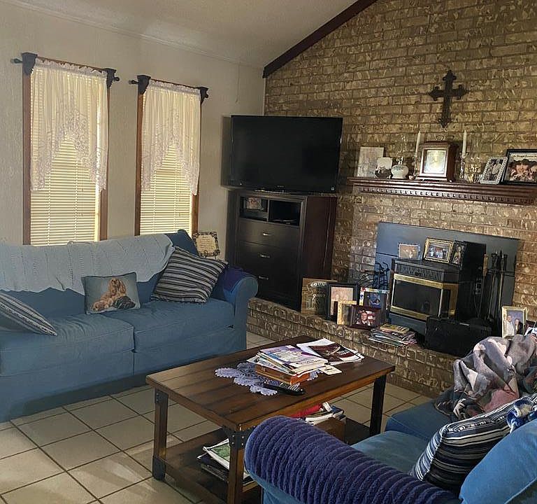 2 W 15th St, Robert Lee, TX 76945 MLS 111384 Zillow