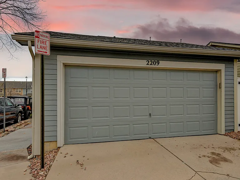 2209 Gilpin Ave — Photo 26