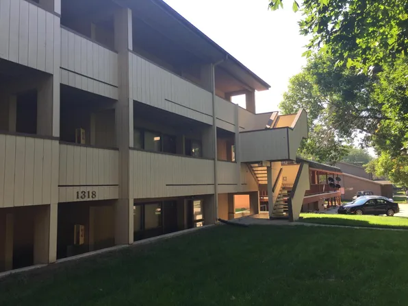 1318 Kolterman Ave, Seward, NE 68434