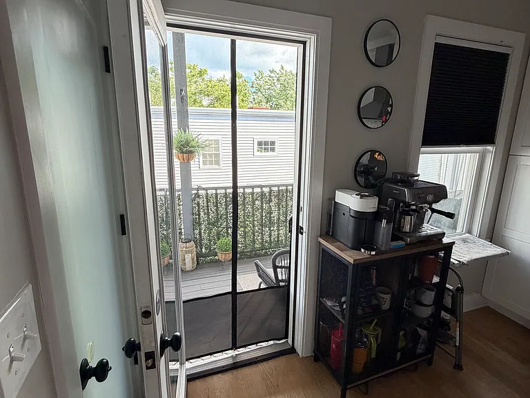 311 Lexington St #3 — Photo 7