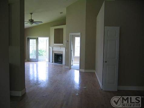 2nd image of 209 NE 5th St #1