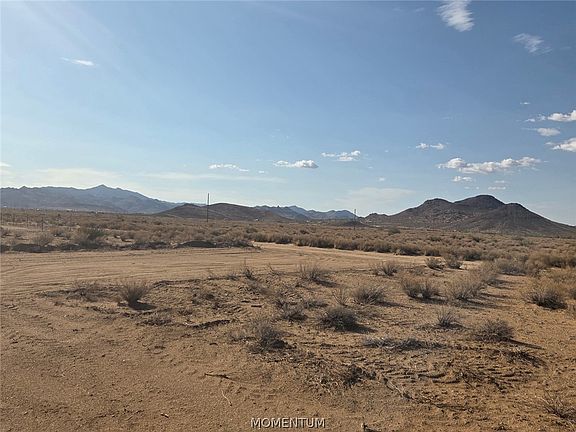 2nd image of 3548 E Calle Del Monte