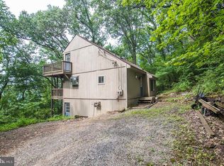 837 Glenwood Ln, Gerrardstown, WV 25420