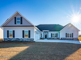 2029 Sharpnose St, New Bern, NC 28562