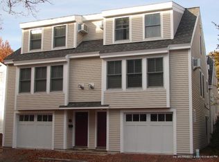 9 Perleys Ln, Hallowell, ME 04347