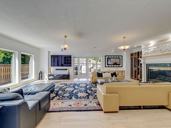 5th image of 18 Martin Grove Rd