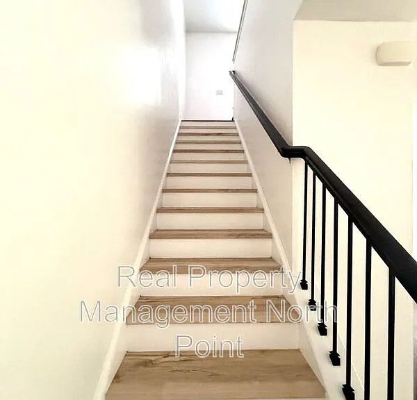 2160 Crestridge Trl — Photo 12