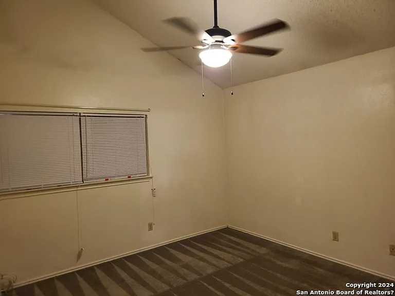 620 Fern Meadow Dr — Photo 9