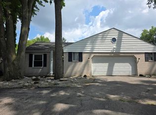 4604 Imperial Dr, Toledo, OH 43623