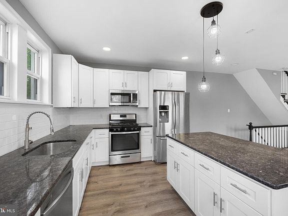 4th image of 4600 Highland Ave