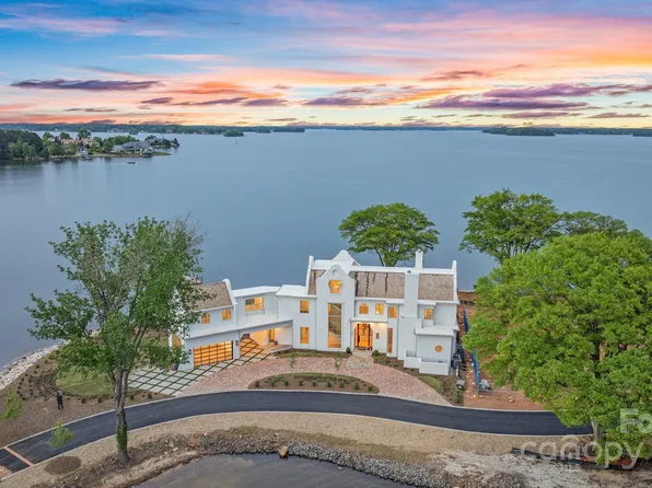 8397 Ranger Island Marina Rd, Denver, NC 28037