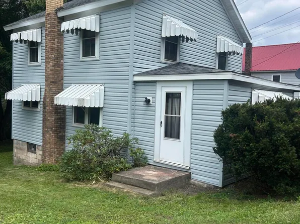 1051 N Broad St, Ridgway, PA 15853