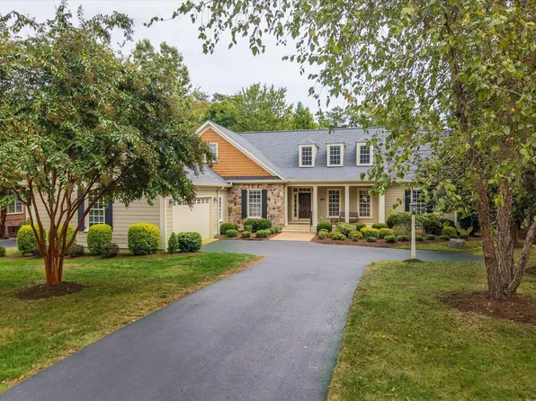 3422 Darby Rd, Keswick, VA 22947