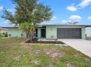 2600 Oberon Rd, Englewood, FL 34224