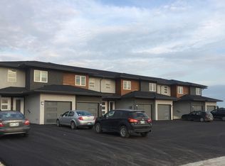 13 Seine River Crossing Rd #AXEL, Ste. Anne, MB R5H0A7