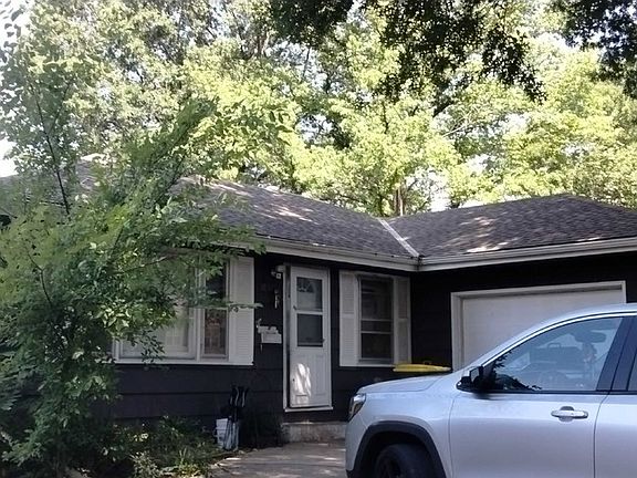 4th image of 8810 Stark Ave
