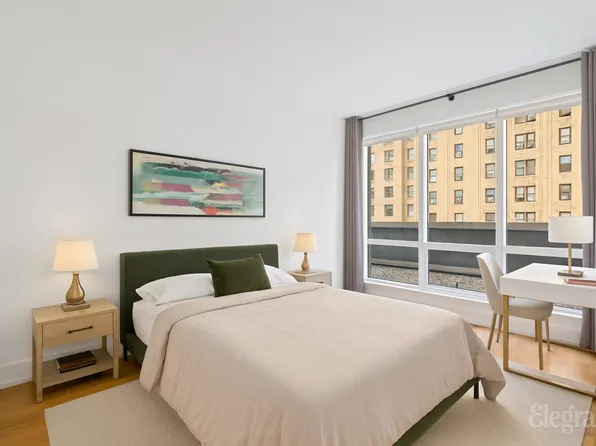 350 West 42nd Street image 3 of 9