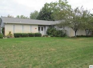 2750 Heritage Dr, Tecumseh, MI 49286