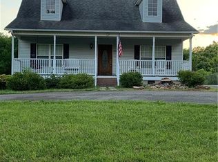 4393 N Old 52 Rd, Pinnacle, NC 27043