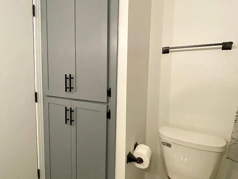 Plenty of storage throughout.