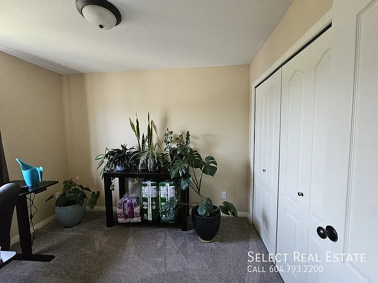 36220 Shadbolt Ave — Photo 31