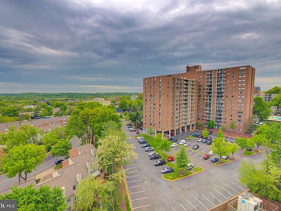 5th image of 5340 Holmes Run Pkwy Unit 1102