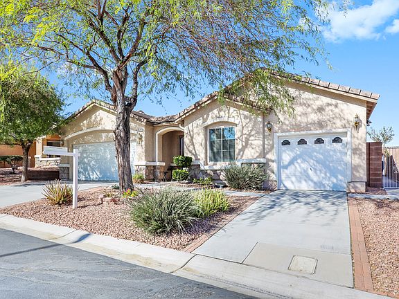 2nd image of 10312 Crystal Arch Ave