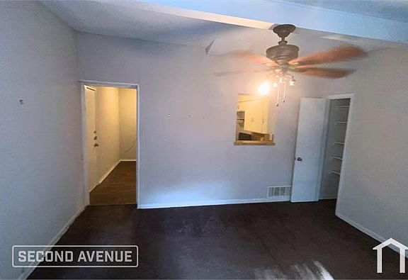 3rd image of 1803 Robinson St