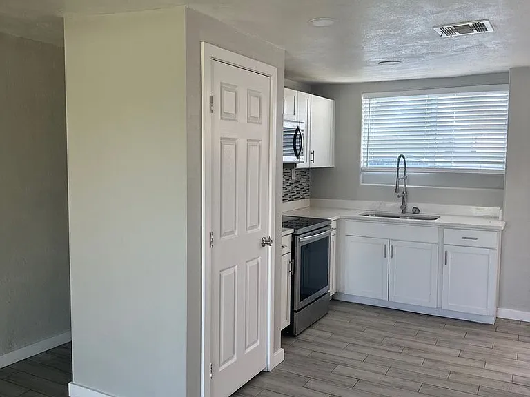 5113 & 5123 N 17th Ave #5113-2 — Photo 15