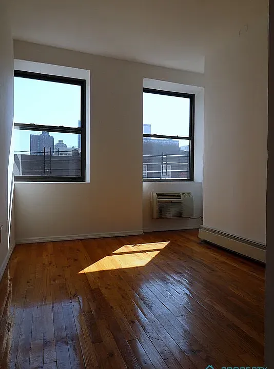 407 W 51st St #2C