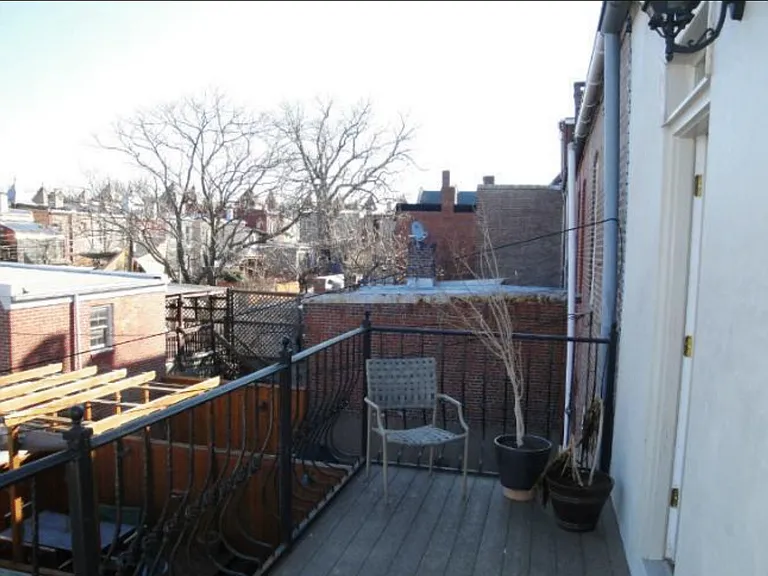 37 R St NW #1 — Photo 18
