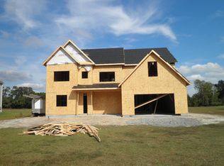 1411 Hammocks Beach Rd, Swansboro, NC 28584