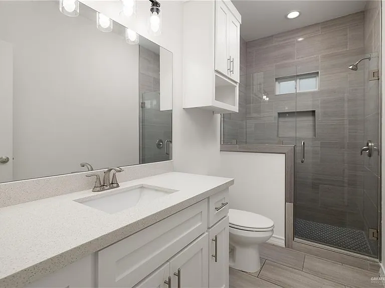 913 W Kohala Ave #3 — Photo 11