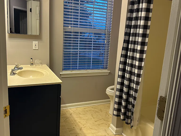 304 Nicole Ln — Photo 15