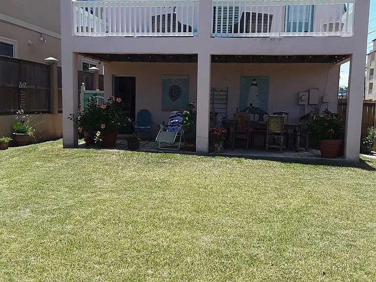 108 W Capricorn Dr — Photo 6