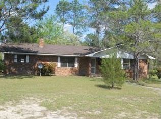 99 Donnette Bargeron Rd, Glennville, GA 30427