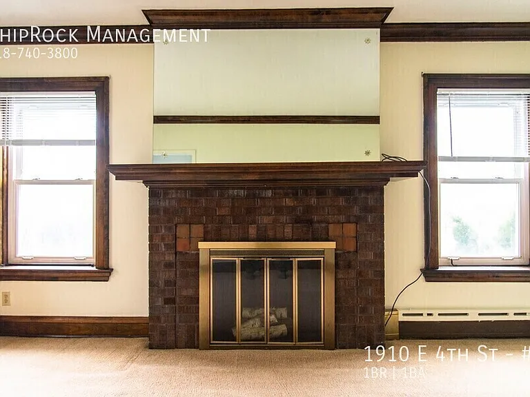 1910 E 4th St #B — Photo 15