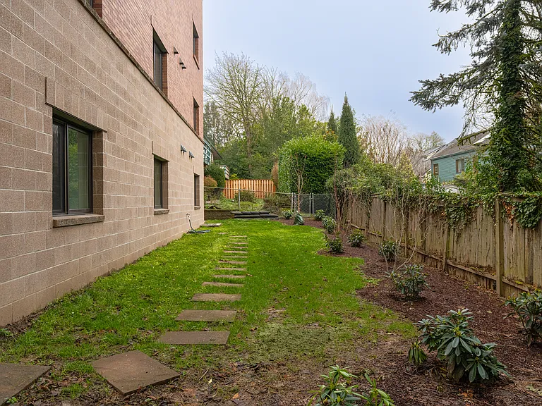 6960 SW Canyon Rd — Photo 20