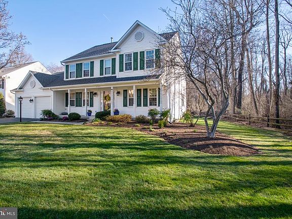 2nd image of 5505 Newhall Ct