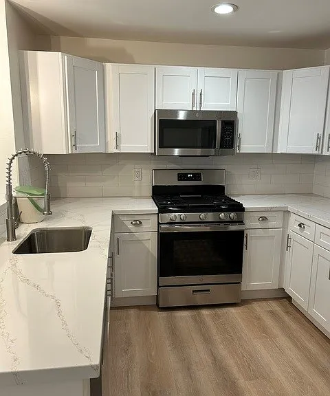 Camino Real Apartments — Photo 6